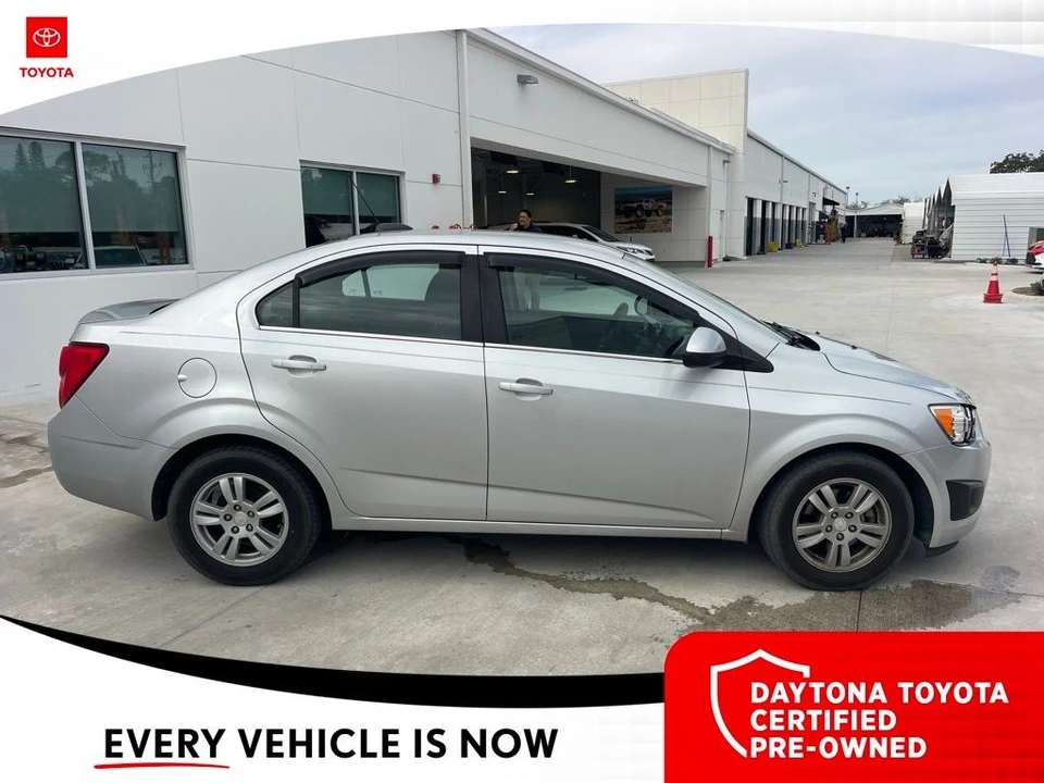 2015 Chevrolet Aveo/Sonic - Image 7 of 10