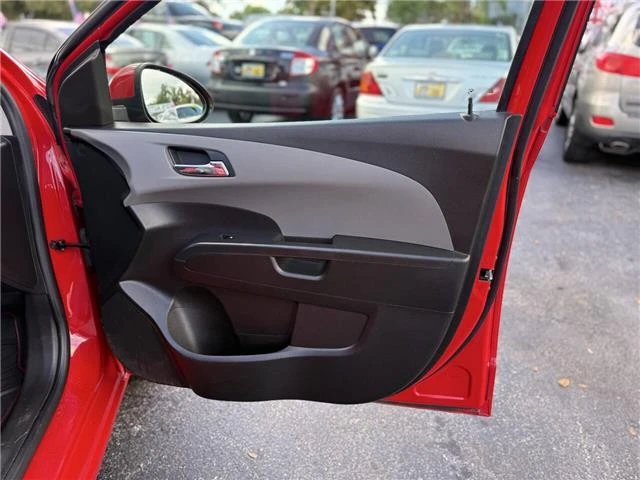 2015 Chevrolet Aveo/Sonic - Image 15 of 20