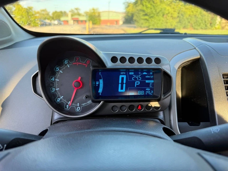 2015 Chevrolet Aveo/Sonic - Image 3 of 6