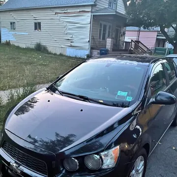 2015 Chevrolet Sonic LT Hatchback