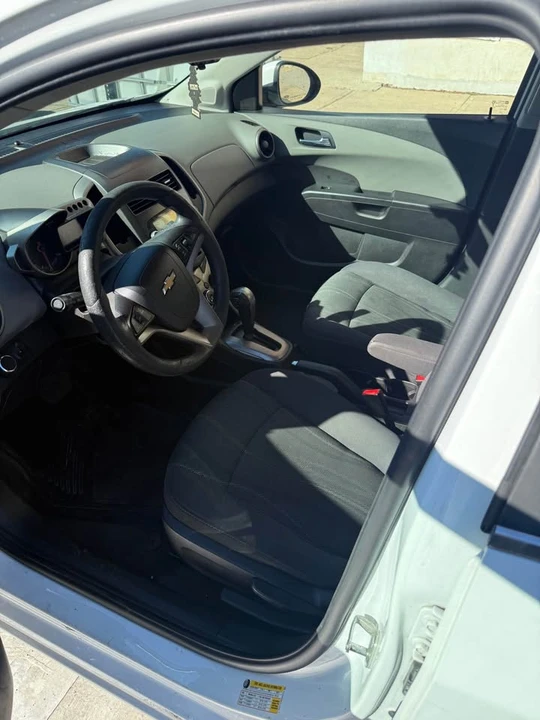 2015 Chevrolet Aveo/Sonic - Image 4 of 6
