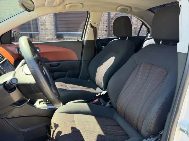 2015 Chevrolet Aveo/Sonic - Image 12 of 15