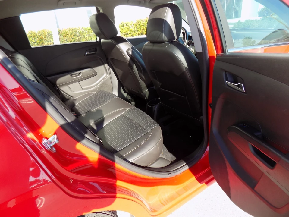 2015 Chevrolet Aveo/Sonic - Image 11 of 15