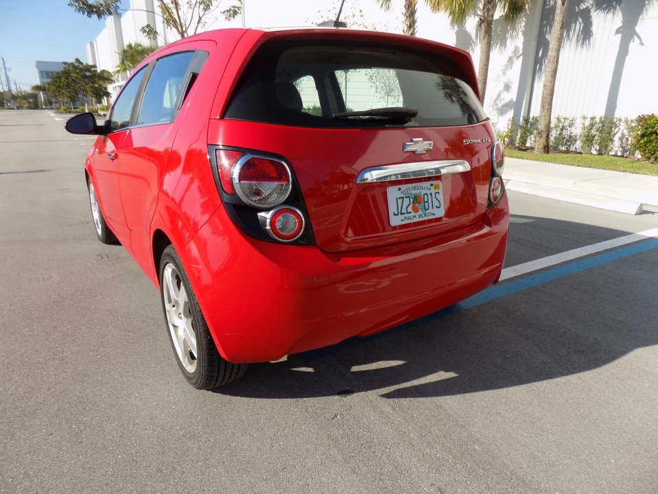 2015 Chevrolet Aveo/Sonic - Image 13 of 15