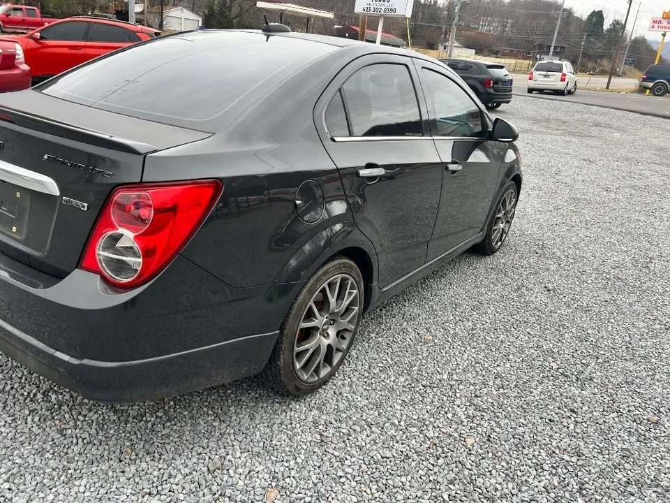 2015 Chevrolet Aveo/Sonic - Image 4 of 11