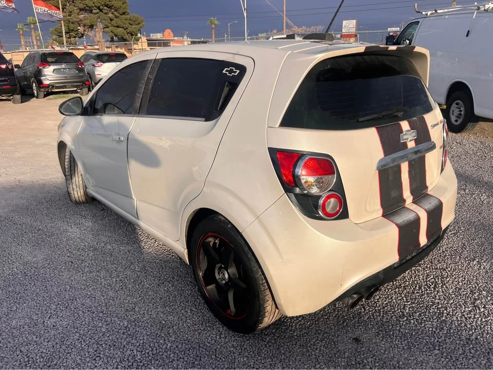 2015 Chevrolet Aveo/Sonic - Image 3 of 17