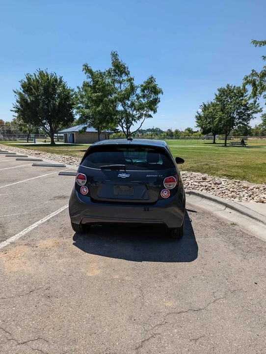 2015 Chevrolet Aveo/Sonic - Image 2 of 8