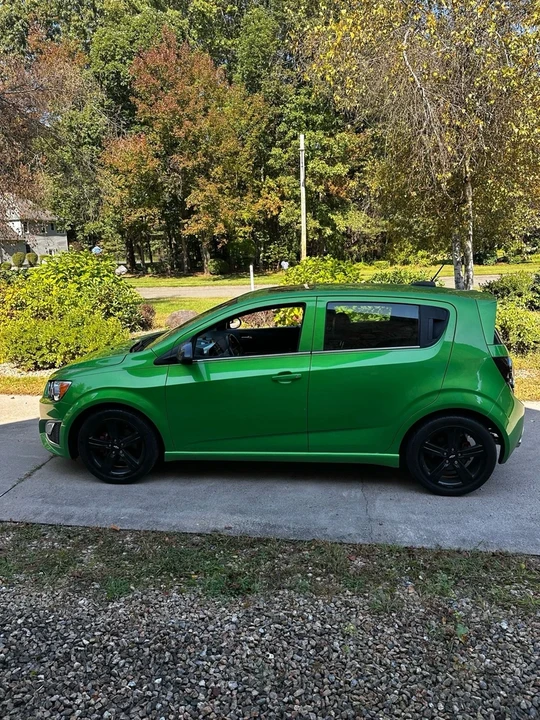 2015 Chevrolet Aveo/Sonic - Image 2 of 16