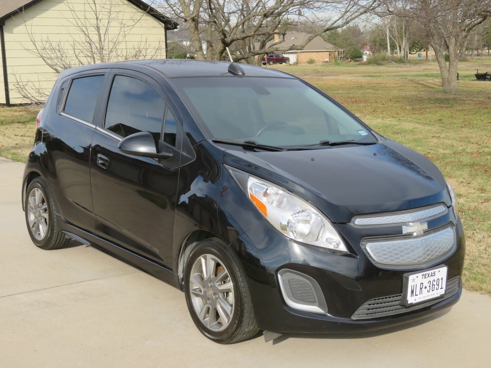 2015 Chevrolet Spark - Image 11 of 21