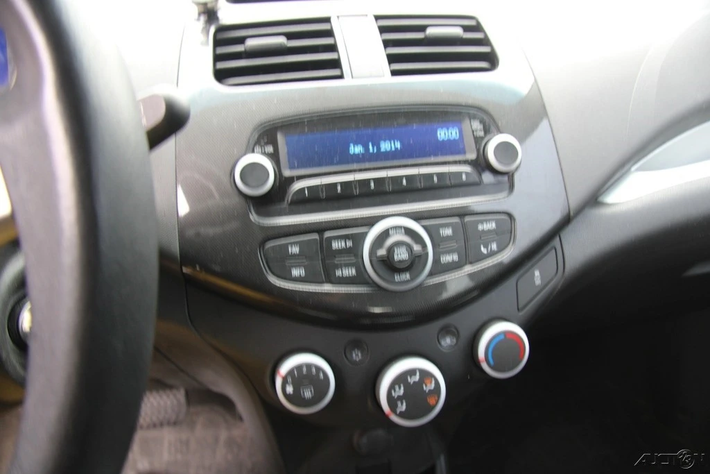 2015 Chevrolet Spark - Image 15 of 21