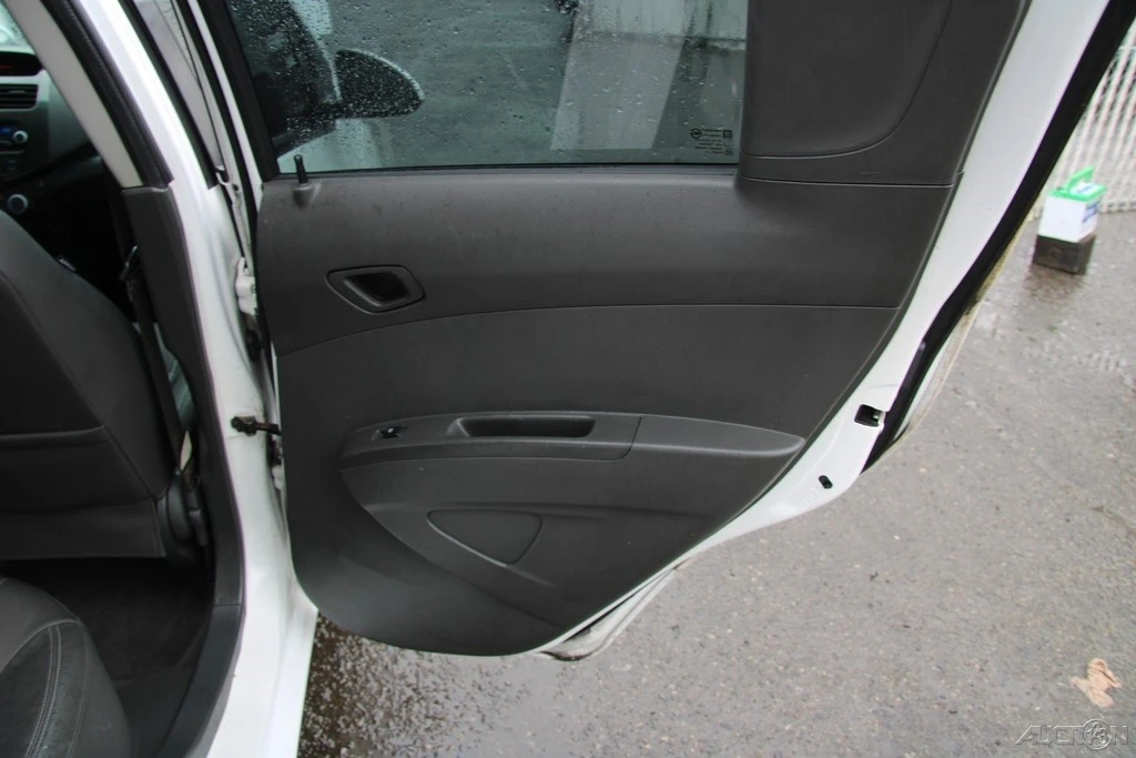 2015 Chevrolet Spark - Image 20 of 21