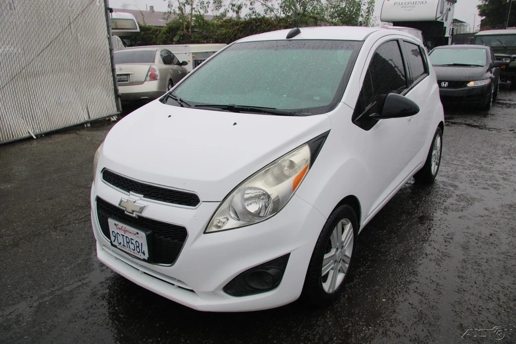2015 Chevrolet Spark - Image 2 of 21