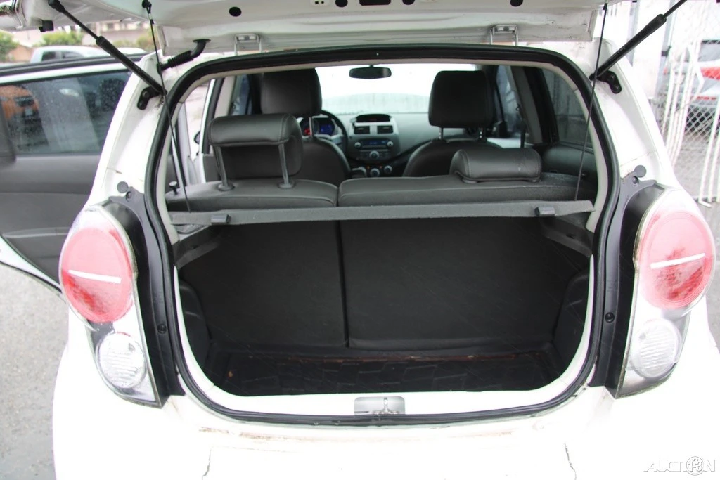 2015 Chevrolet Spark - Image 19 of 21