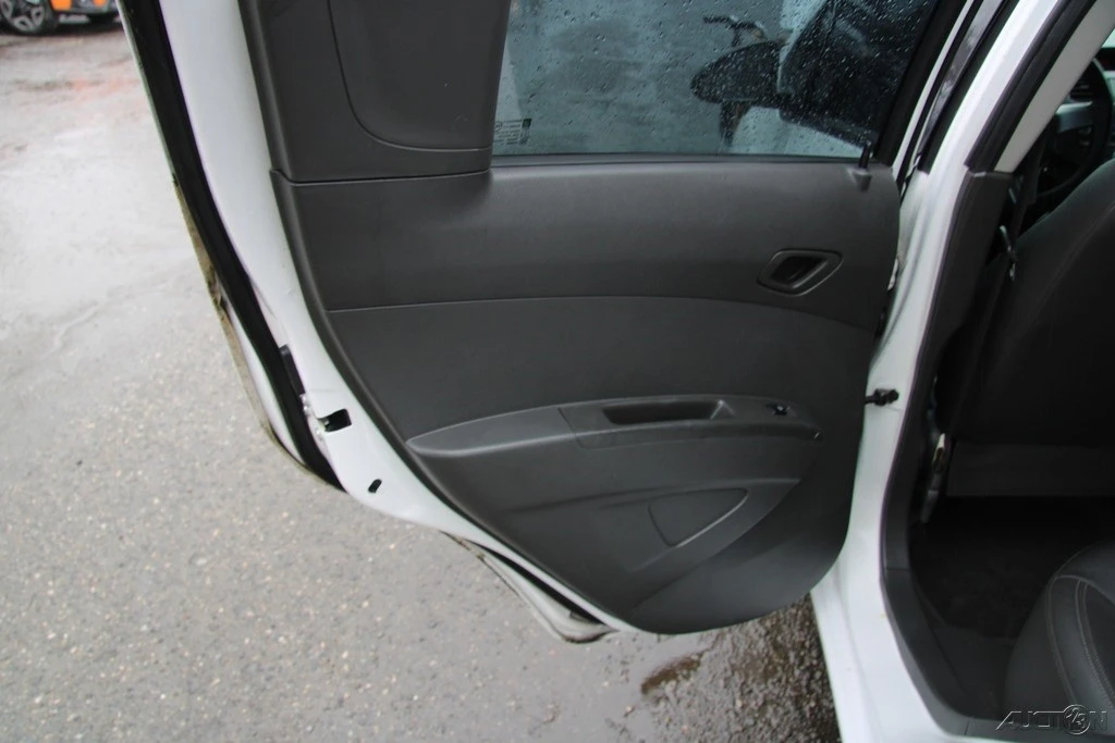 2015 Chevrolet Spark - Image 17 of 21