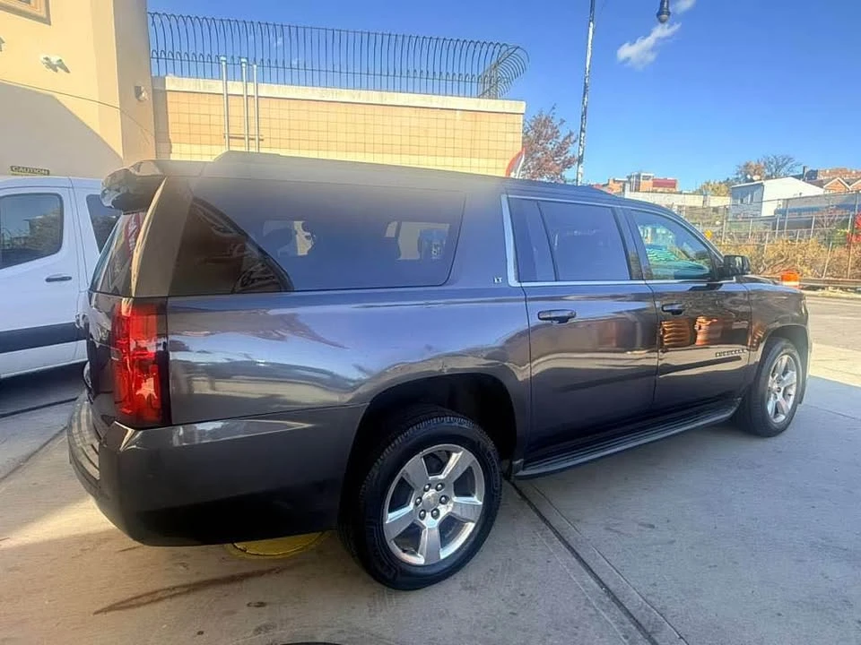 2015 Chevrolet Suburban 11th Gen - Image 18 of 20
