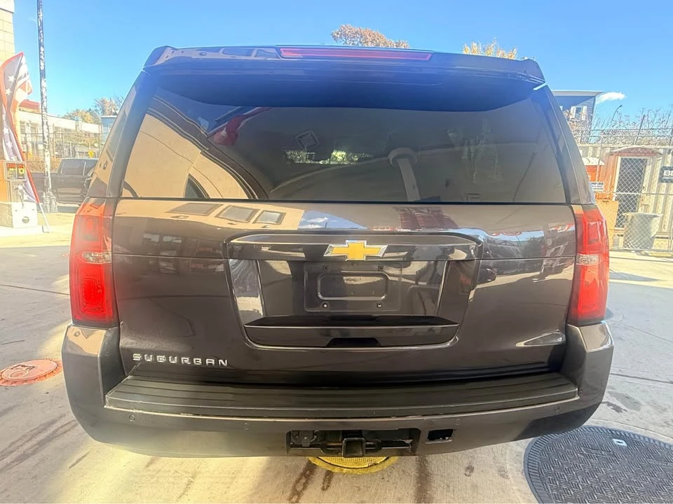 2015 Chevrolet Suburban 11th Gen - Image 4 of 20
