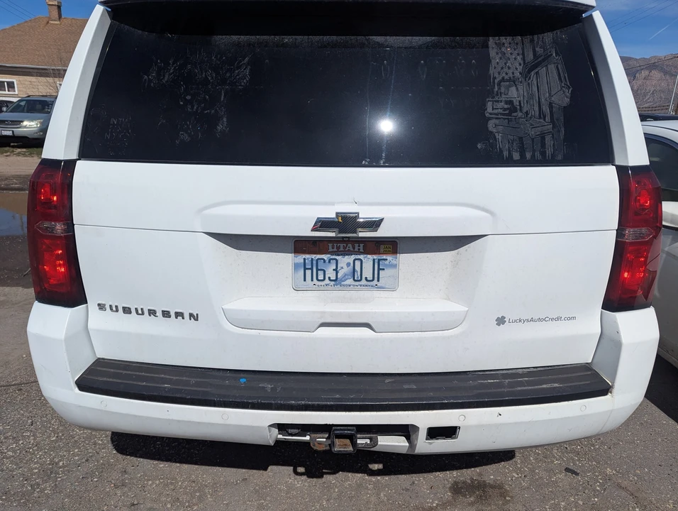 2015 Chevrolet Suburban 11th Gen - Image 4 of 10