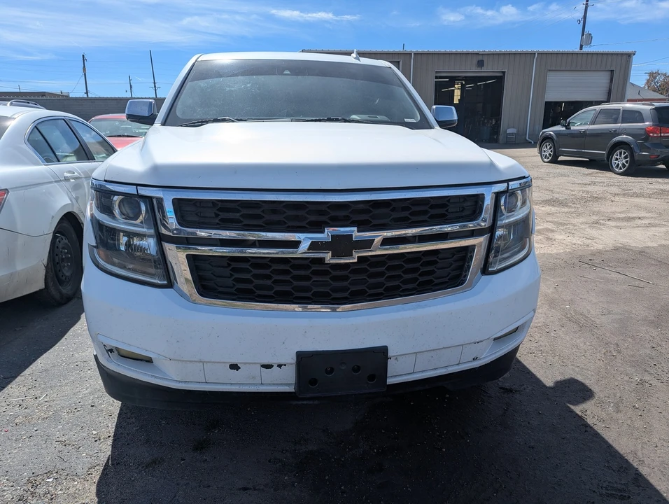 2015 Chevrolet Suburban 11th Gen - Image 2 of 10