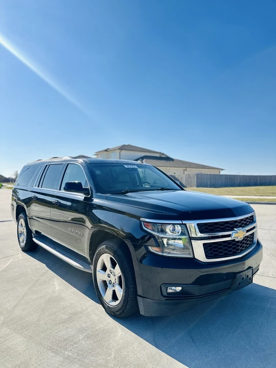 2015 Chevrolet Suburban 11th Gen - Image 3 of 7