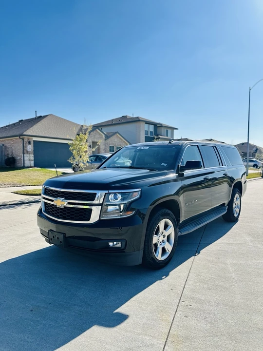 2015 Chevrolet Suburban 11th Gen - Image 2 of 7