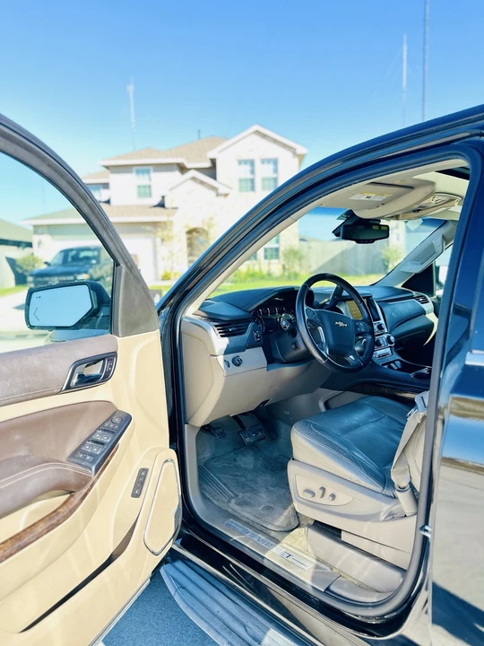 2015 Chevrolet Suburban 11th Gen - Image 6 of 7