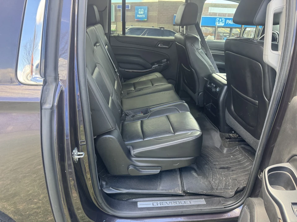 2015 Chevrolet Suburban 11th Gen - Image 17 of 21