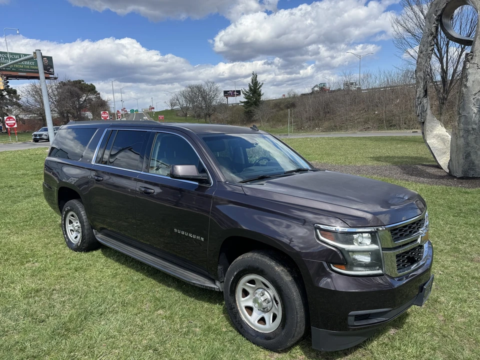 2015 Chevrolet Suburban 11th Gen - Image 10 of 21