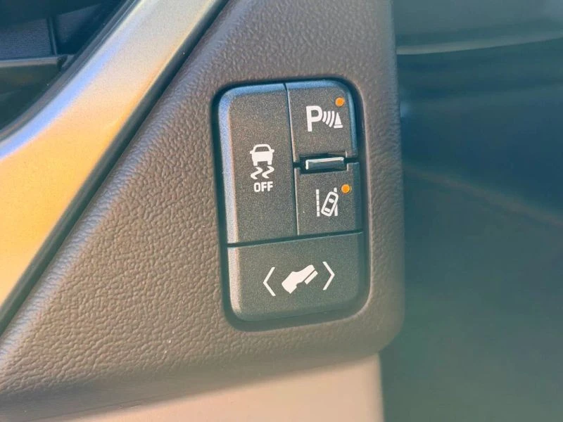 2015 Chevrolet Suburban 11th Gen - Image 7 of 12