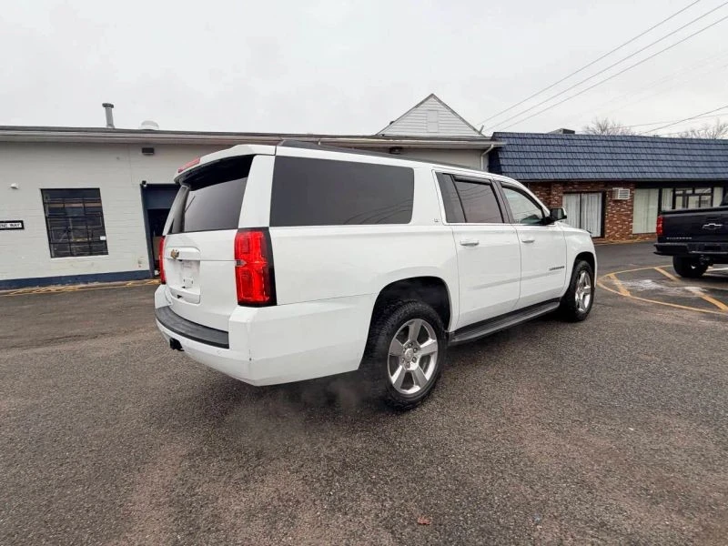 2015 Chevrolet Suburban 11th Gen - Image 9 of 12