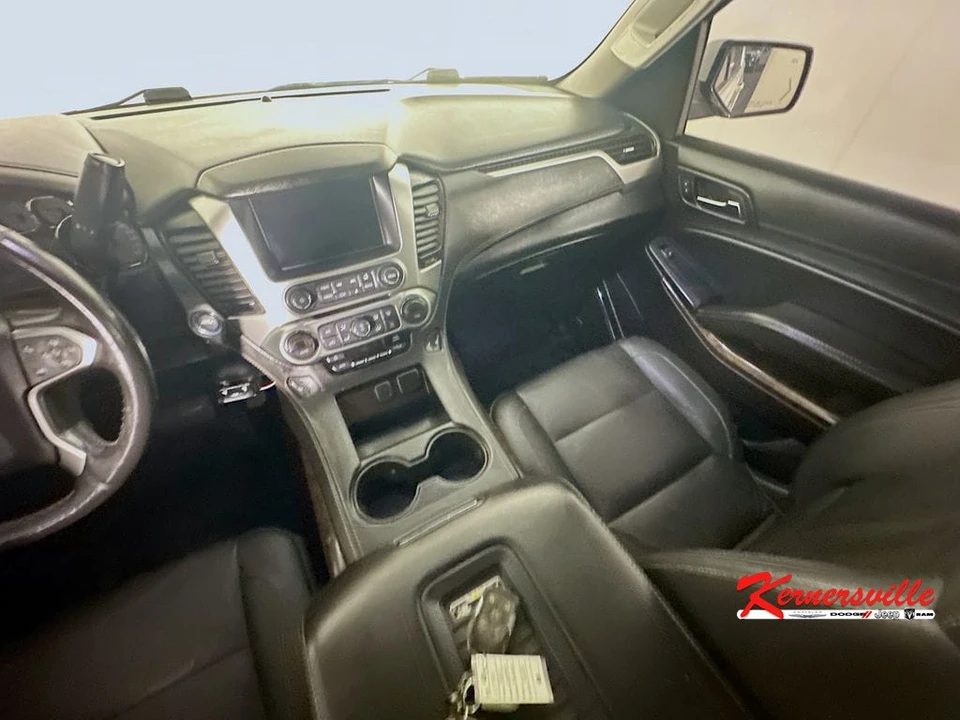 2015 Chevrolet Suburban 11th Gen - Image 11 of 21