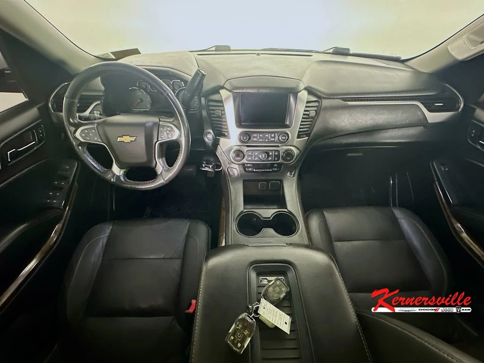 2015 Chevrolet Suburban 11th Gen - Image 10 of 21