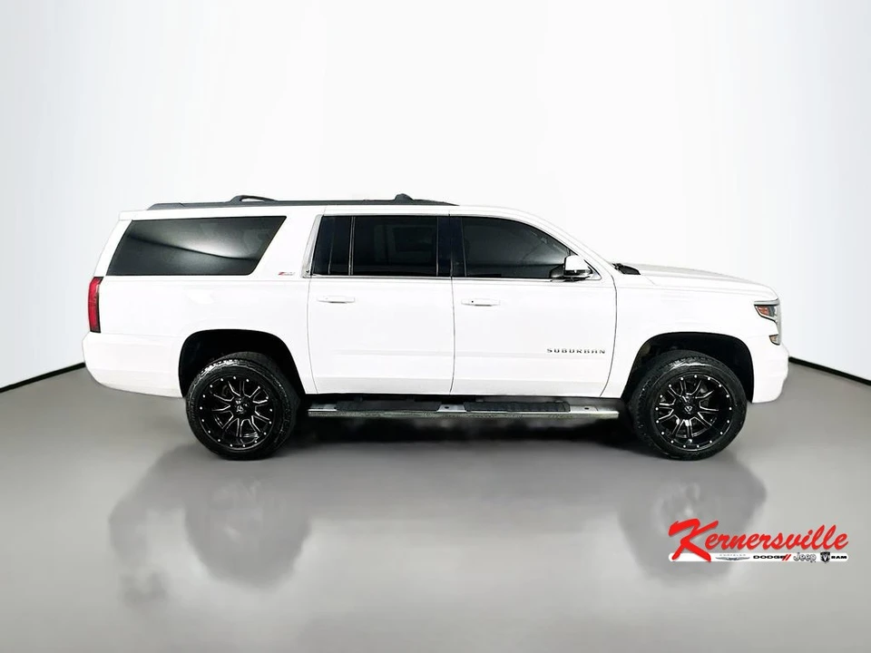 2015 Chevrolet Suburban 11th Gen - Image 8 of 21