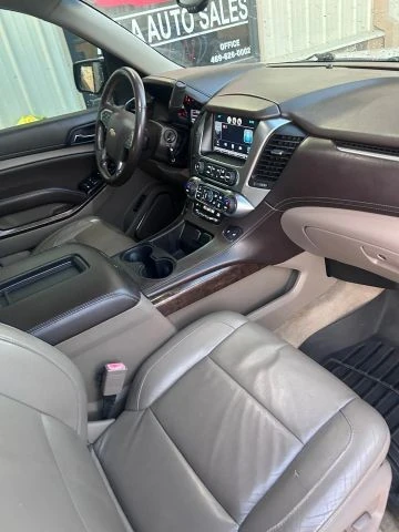 2015 Chevrolet Suburban 11th Gen - Image 20 of 26