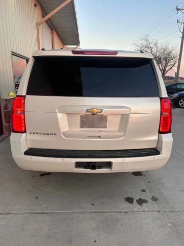 2015 Chevrolet Suburban 11th Gen - Image 4 of 21