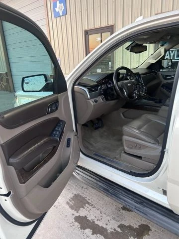 2015 Chevrolet Suburban 11th Gen - Image 11 of 26