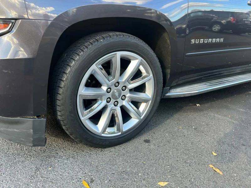 2015 Chevrolet Suburban 11th Gen - Image 9 of 12