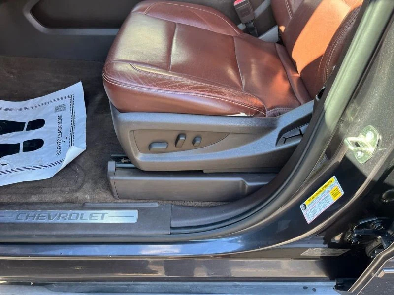 2015 Chevrolet Suburban 11th Gen - Image 12 of 12