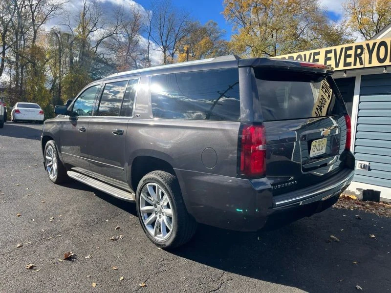 2015 Chevrolet Suburban 11th Gen - Image 4 of 12