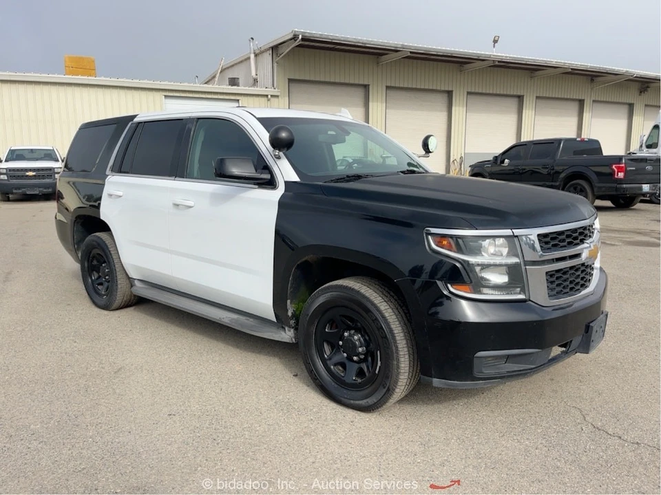 2015 Chevrolet Tahoe 4th Gen - Image 2 of 12