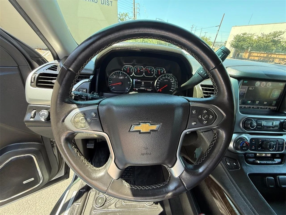 2015 Chevrolet Tahoe 4th Gen - Image 24 of 28