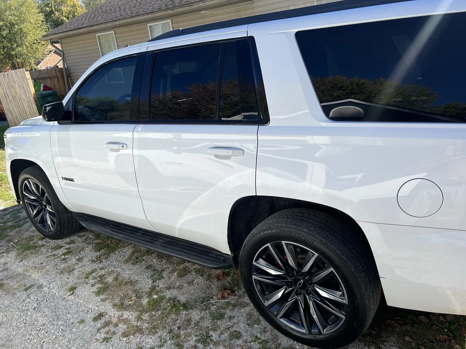 2015 Chevrolet Tahoe 4th Gen - Image 2 of 11