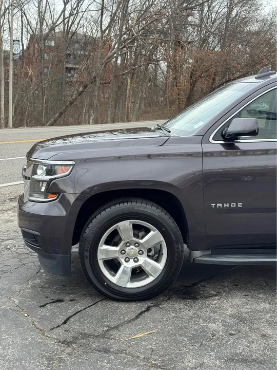 2015 Chevrolet Tahoe 4th Gen - Image 2 of 20
