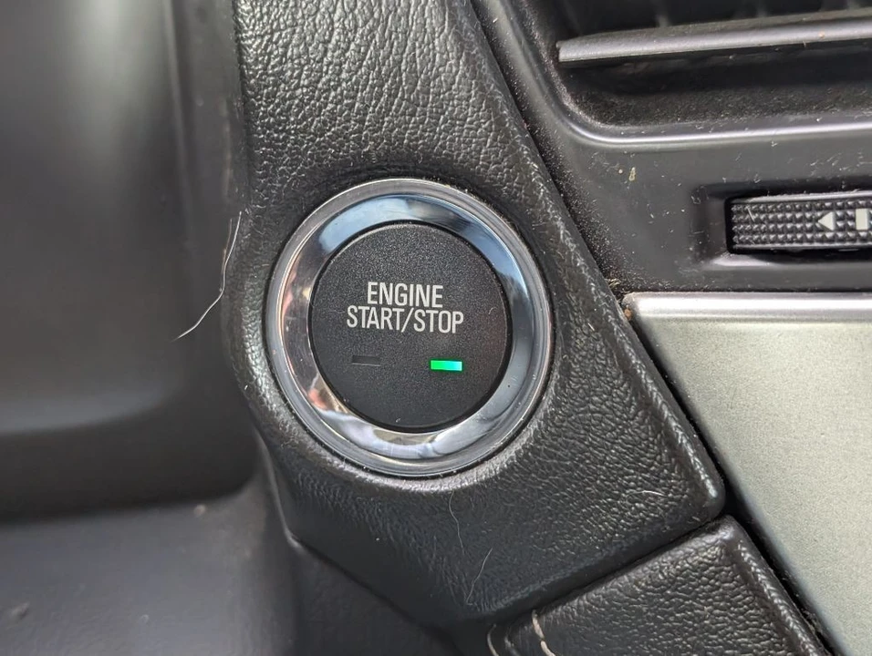 2015 Chevrolet Tahoe 4th Gen - Image 17 of 28