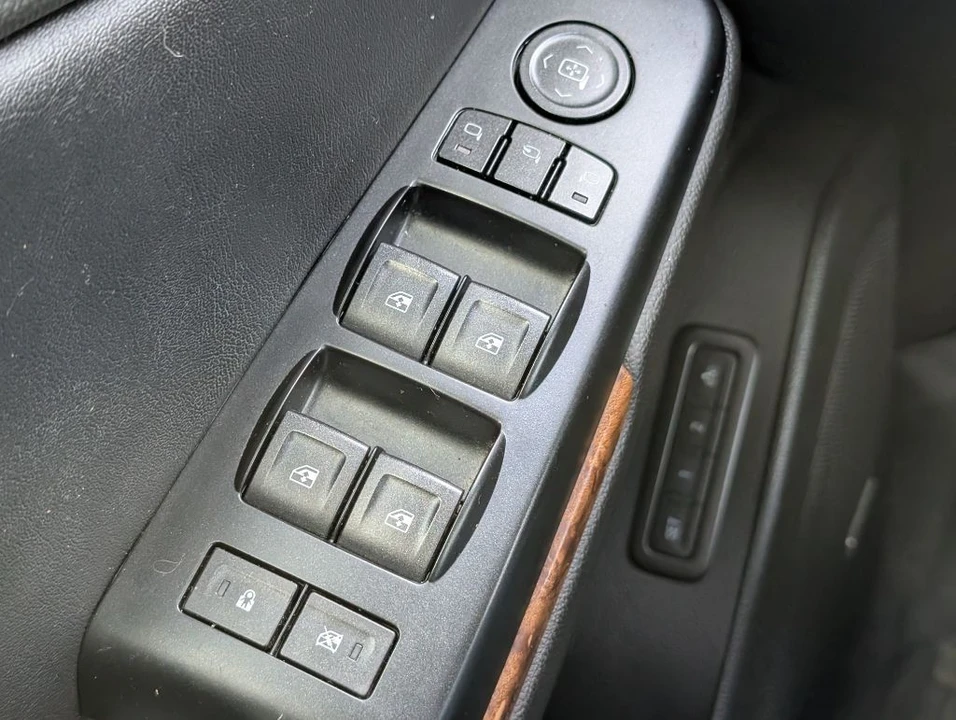 2015 Chevrolet Tahoe 4th Gen - Image 11 of 28