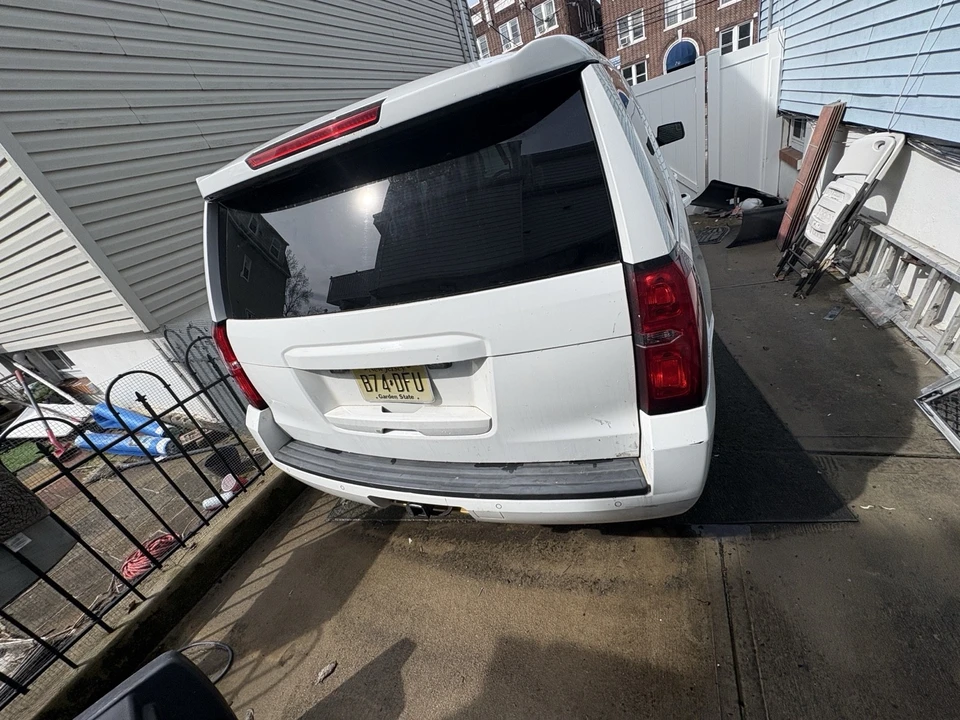 2015 Chevrolet Tahoe 4th Gen - Image 4 of 8