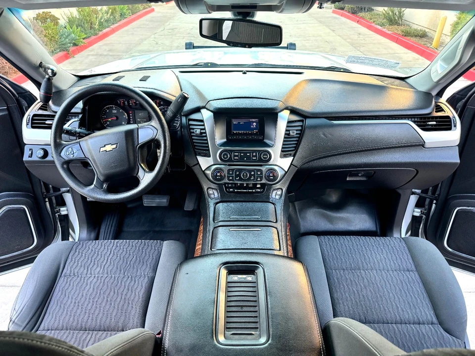 2015 Chevrolet Tahoe 4th Gen - Image 16 of 21