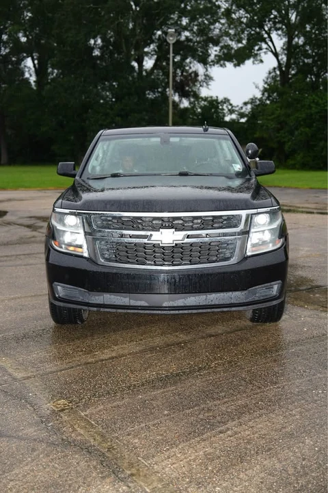 2015 Chevrolet Tahoe 4th Gen - Image 2 of 9