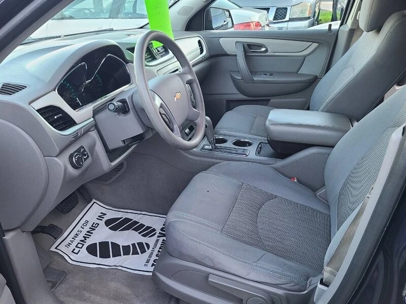 2015 Chevrolet Traverse - Image 9 of 17