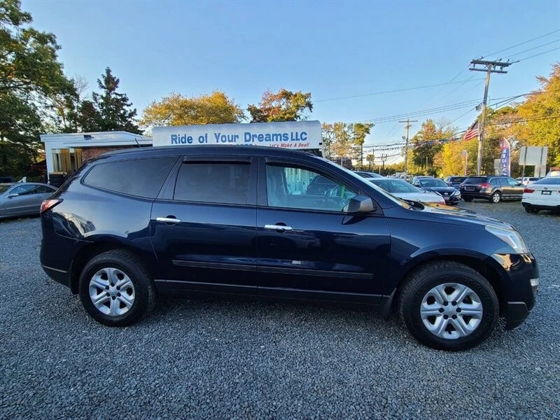 2015 Chevrolet Traverse - Image 6 of 17