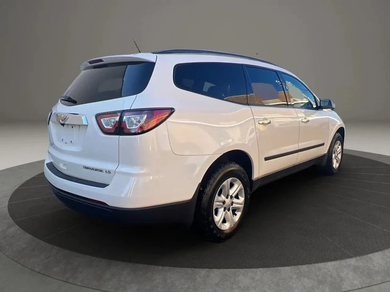 2015 Chevrolet Traverse - Image 5 of 12